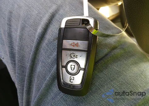 2017 Ford Edge Titanium z USA, uszkodzony, nr VIN 2FMPK4K88HBC07356